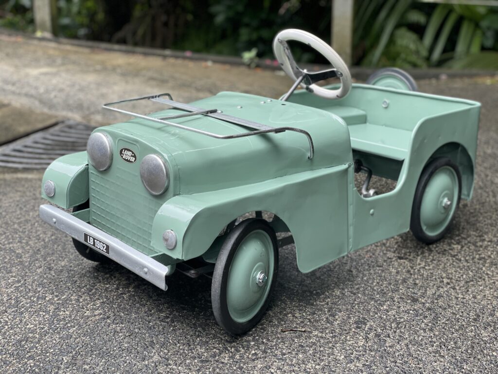 Tri-ang Land Rover pedal car